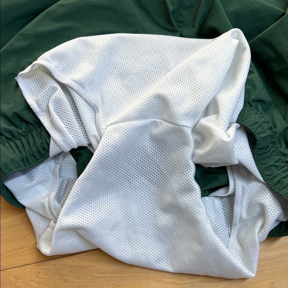 Empyre Green Cream Swim Shorts w/Zipper Pockets | Size XL - Picture 6 of 9